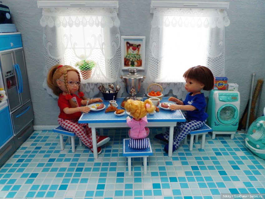 Обычный выходной день в кукольной семейке (фото 4)