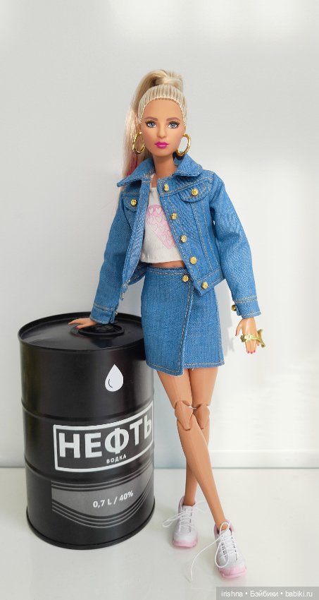 Джинсовая мода — Одежда и обувь для кукол своими руками: фото (фото 4)