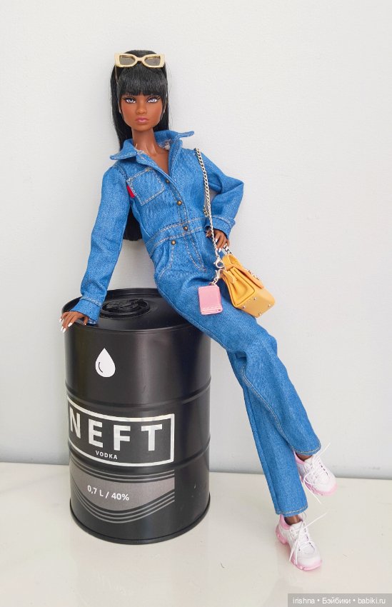 Джинсовая мода — Одежда и обувь для кукол своими руками: фото (фото 8)