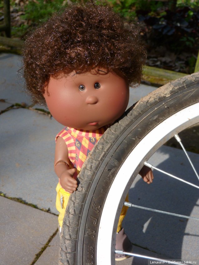 Томас и месяц Май — Куклы Nines d'Onil (Нинес): Миа (Mia) (фото 4)