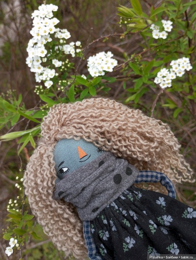 Весеннее, цветочное — Коллекции игровых кукол (Playline): фото полок (фото 4)