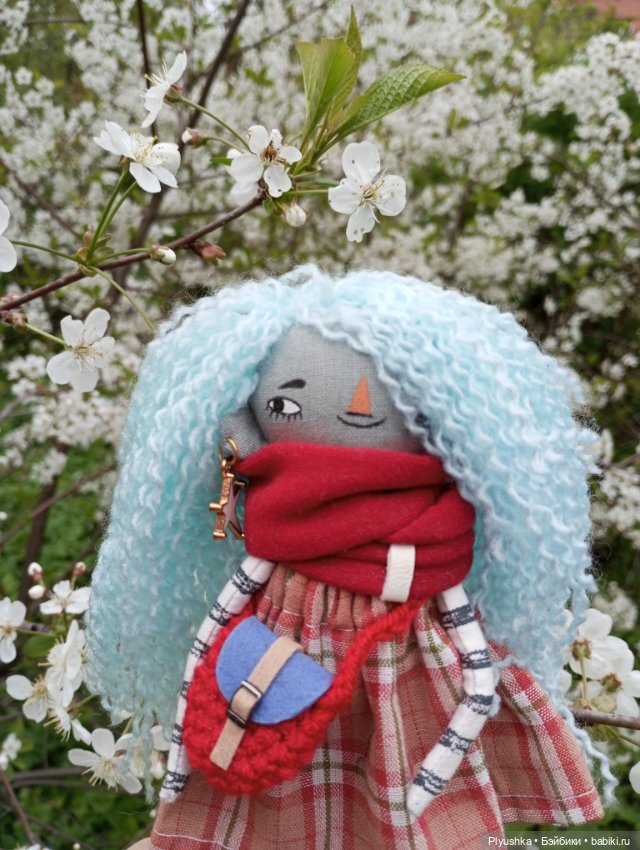 Весеннее, цветочное — Коллекции игровых кукол (Playline): фото полок (фото 6)