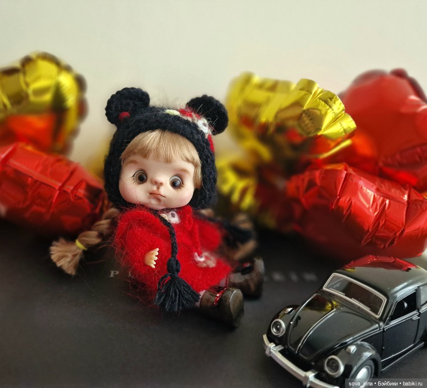 Как одна баба на другие ресурсы ходила