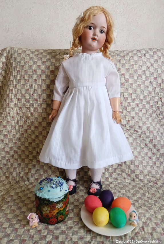 С праздником! С Пасхой — Редкие антикварные куклы и реплики: воск (фото 7)