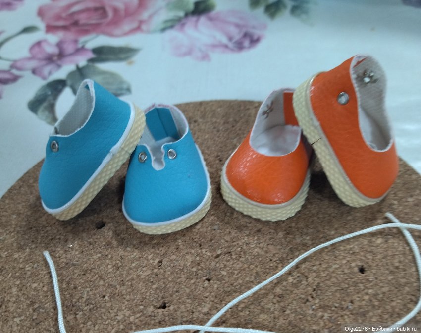 Сравнение — Одежда и обувь для кукол своими руками: фото