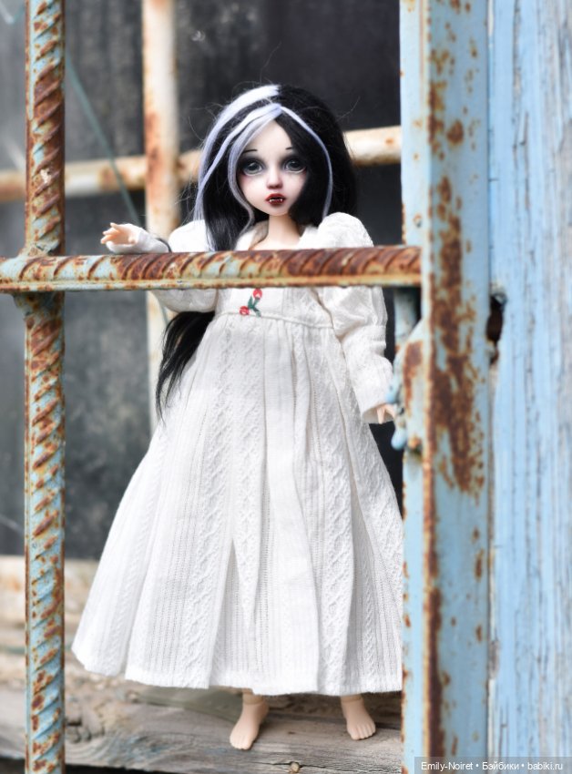 Сиротка — ООАК и репейнт игровых кукол: Bratz (фото 6)