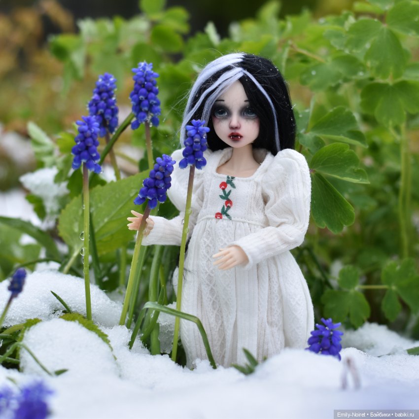 А у нас выпал снег — ООАК и репейнт игровых кукол: Bratz (фото 2)