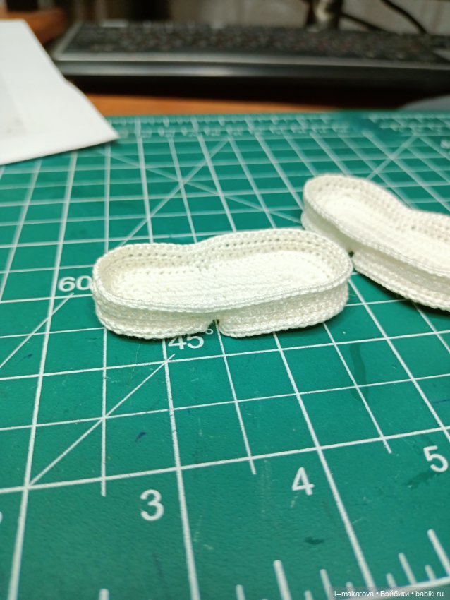 Вот такие кроссовочки у меня получились