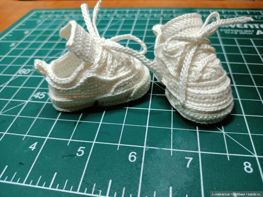 Вот такие кроссовочки у меня получились (фото 3)