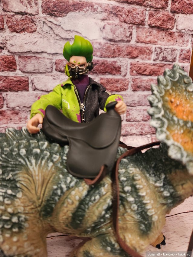 По коням — Разные шарнирные куклы (не БЖД): редкие (фото 3)