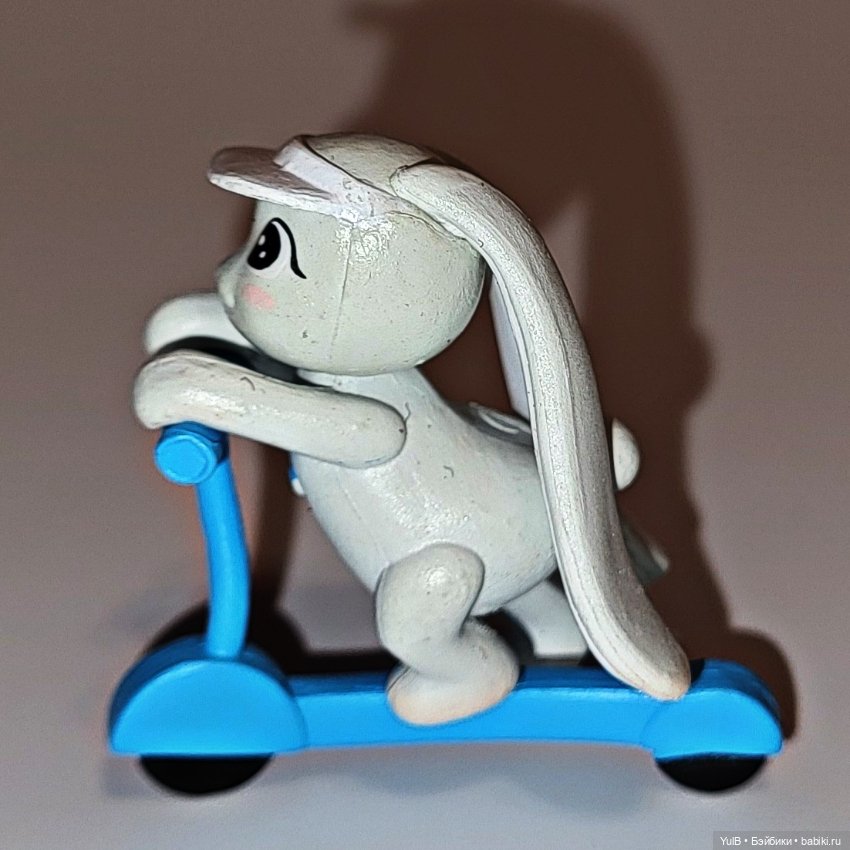 Весенние зайки Пиглет — Фигурки Киндер Сюрприз (Kinder) (фото 6)