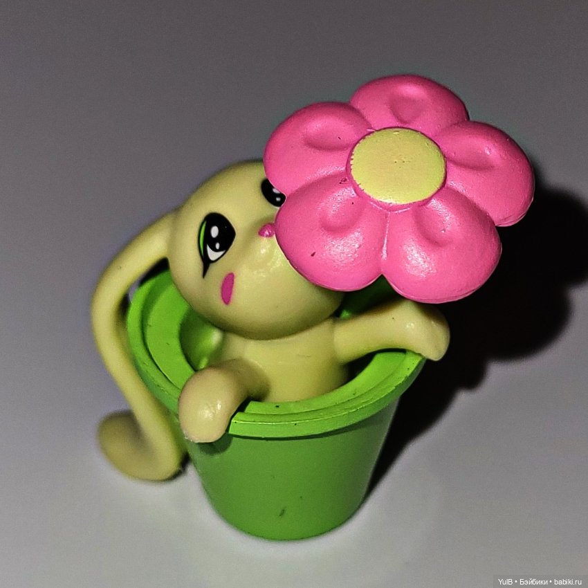 Весенние зайки Пиглет — Фигурки Киндер Сюрприз (Kinder) (фото 7)