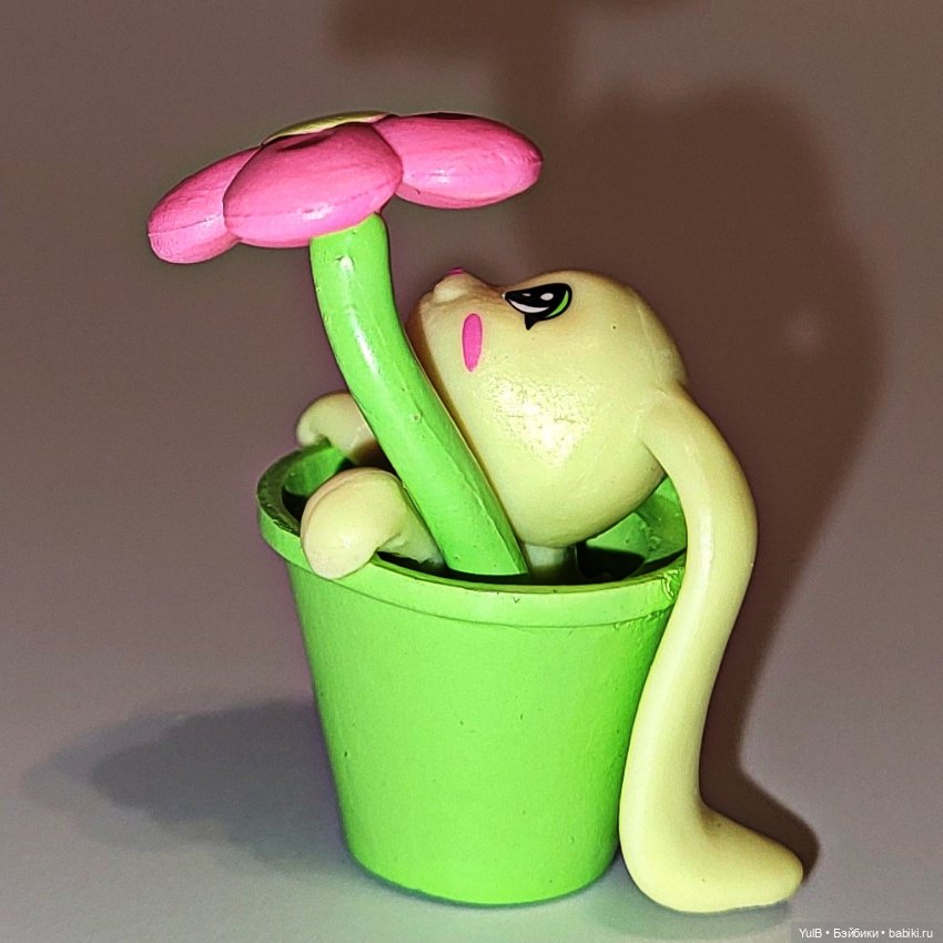 Весенние зайки Пиглет — Фигурки Киндер Сюрприз (Kinder)