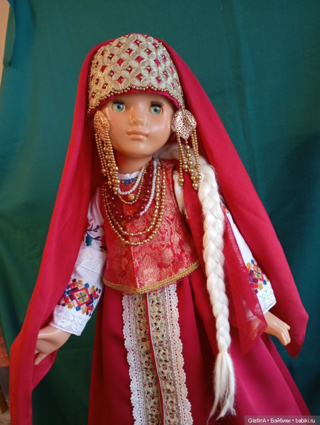 «Во всех ты, душенька, нарядах хороша!..» Красная королевна (фото 9)