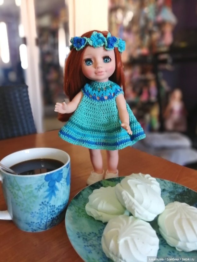Новое платье для Аси — Одежда и обувь для кукол своими руками: фото