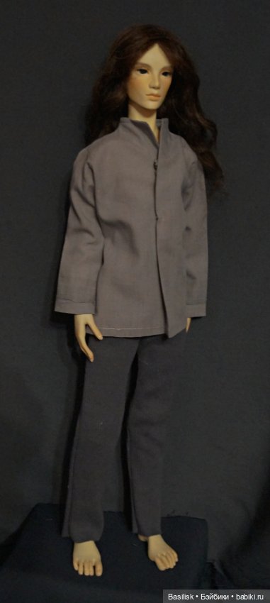 Юноша в серой рубашке — Авторские шарнирные куклы своими руками: лепка (фото 3)