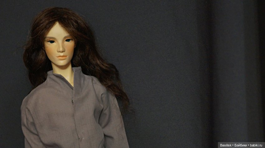Юноша в серой рубашке — Авторские шарнирные куклы своими руками: лепка (фото 9)
