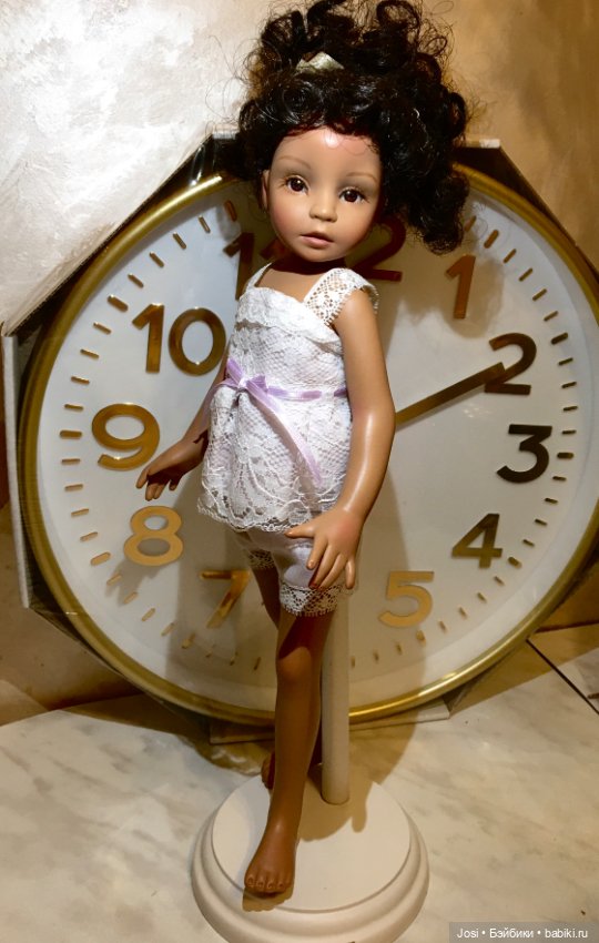 Olivia от Dianna Effner в виниле (фото 2)