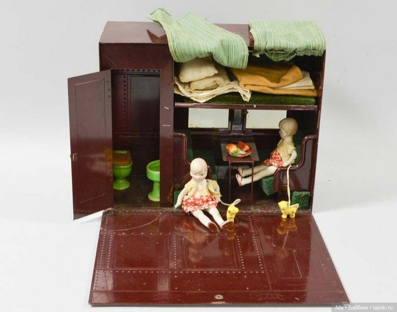 Игрушечный вагон "Playskool Pullman"