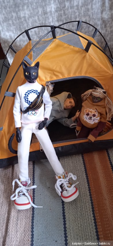 Кот и Кит. Интересная деталь (фото 4)