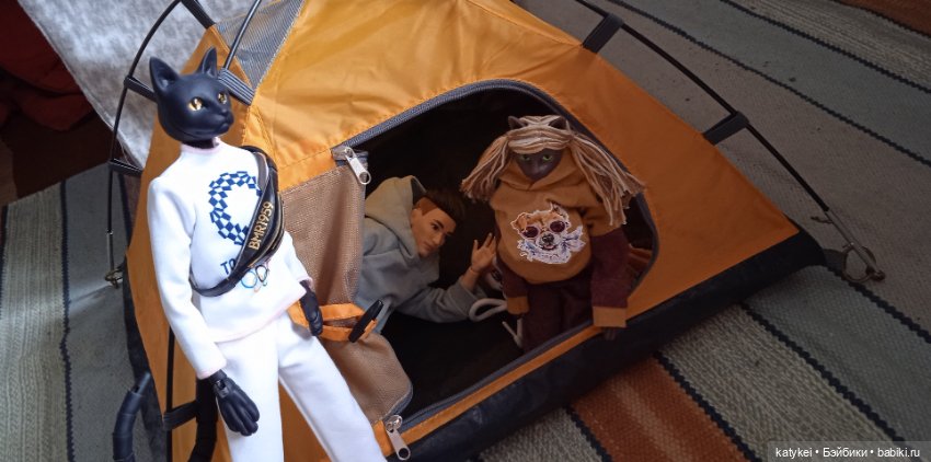 Кот и Кит. Интересная деталь