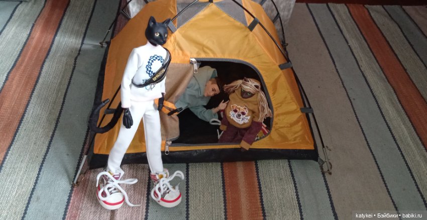 Кот и Кит. Интересная деталь