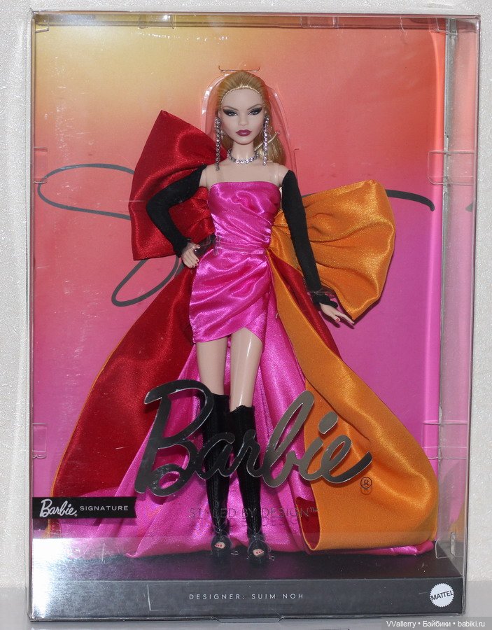 Barbie Styled Design Doll Barbie 368401