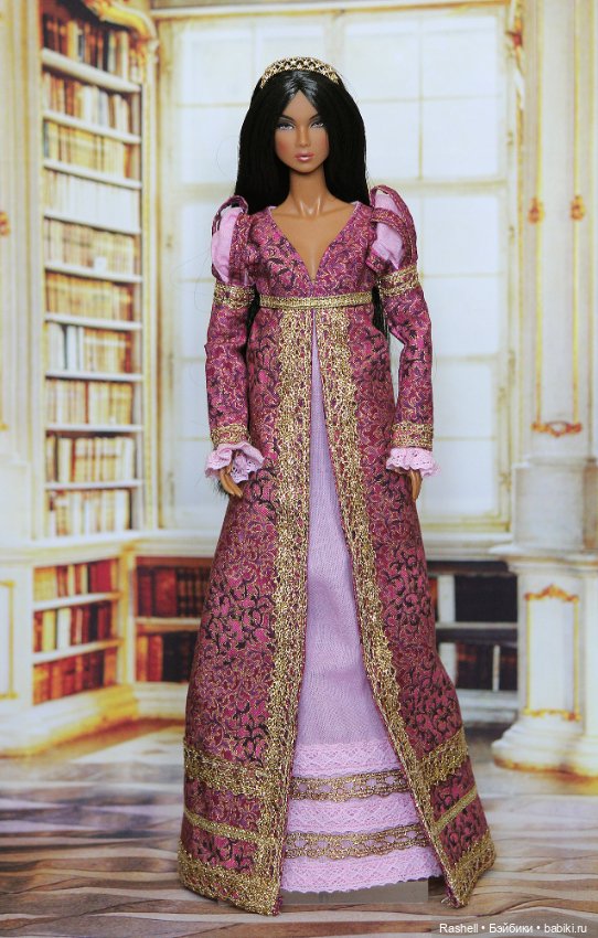 Коллекция платьев "Надо больше золота" (фото 8)