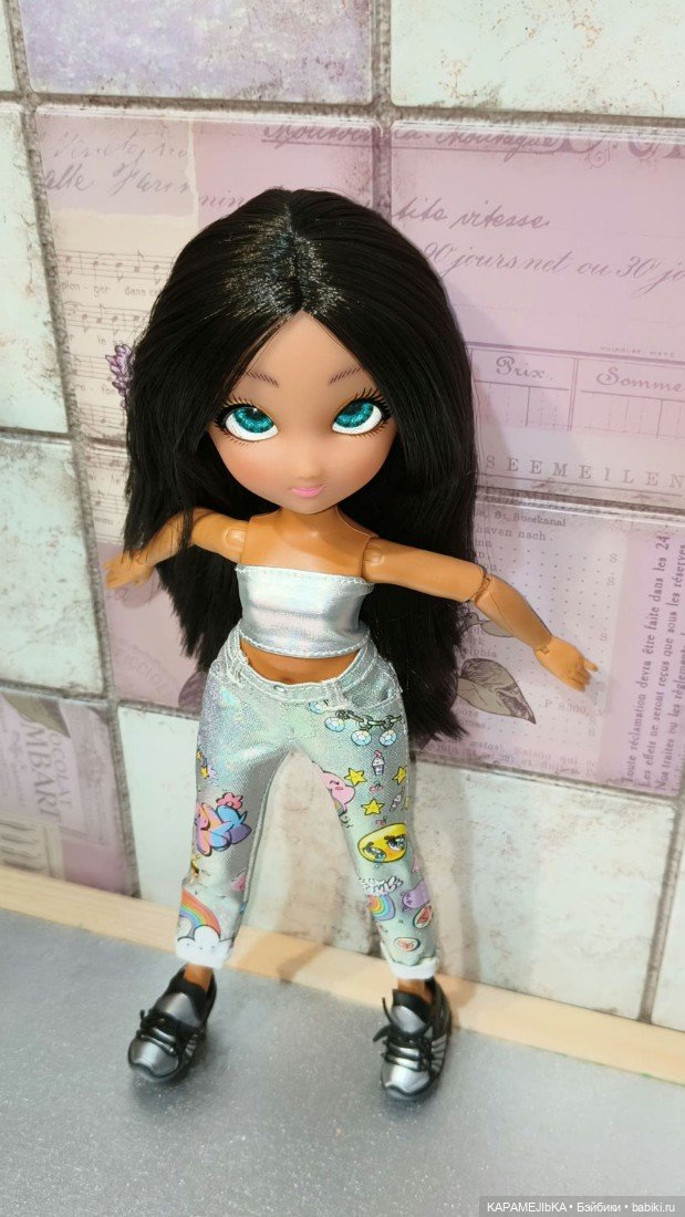 Вика, просто Вика — Куклы Giochi Preziosi (Италия): фото (фото 4)