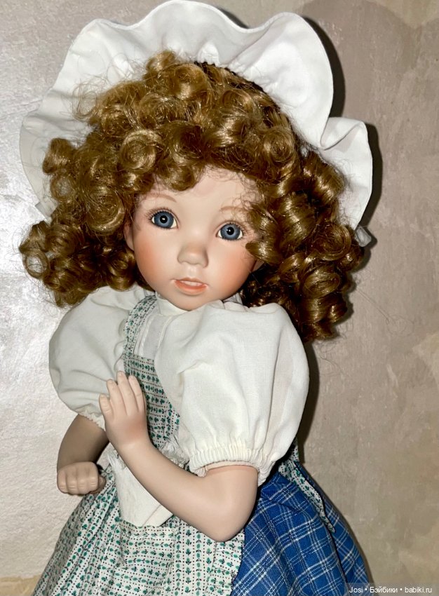 Прелестное создание Curly Locks от Dianna Effner