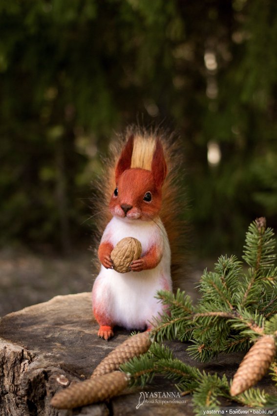 Белка — Валяные игрушки из шерсти: сухое валяние (фото 6)