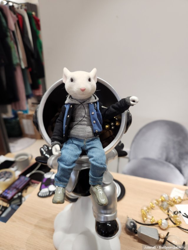 Про... сгущёнку и космос — Разные шарнирные куклы (не БЖД): редкие (фото 4)