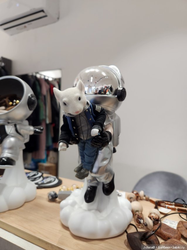 Про... сгущёнку и космос — Разные шарнирные куклы (не БЖД): редкие (фото 5)