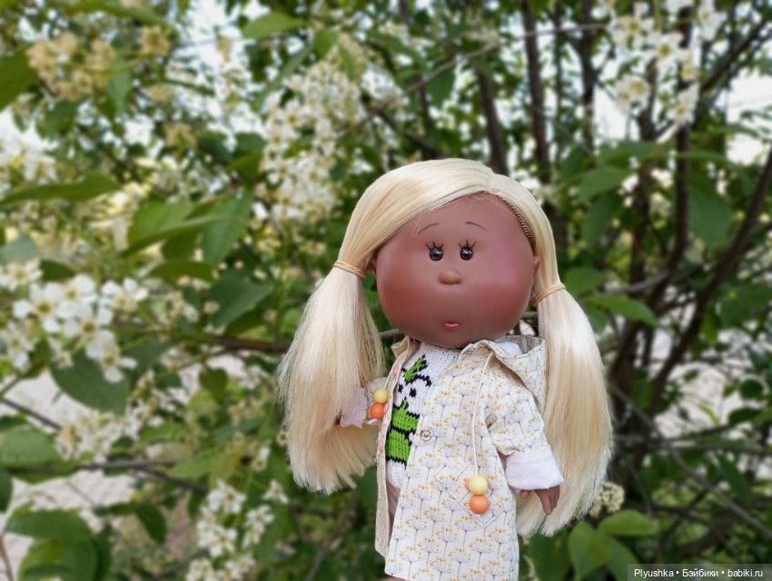 Булка мелкая шоколадная — Куклы Nines d'Onil (Нинес): Миа (Mia) (фото 8)