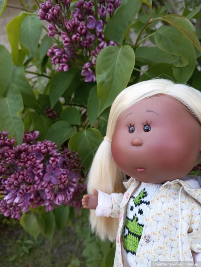 Булка мелкая шоколадная — Куклы Nines d'Onil (Нинес): Миа (Mia) (фото 2)