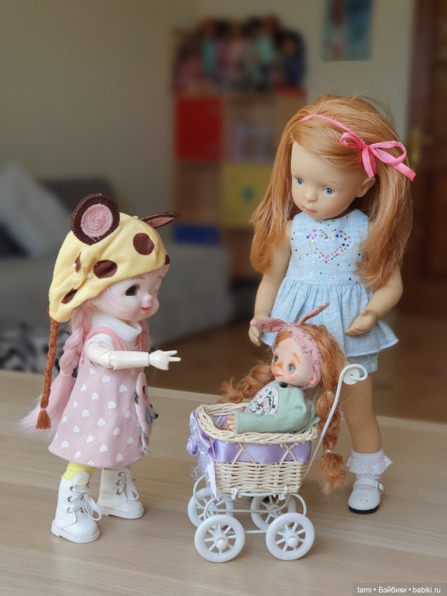 Неспокойная малышка и няньки (фото 4)