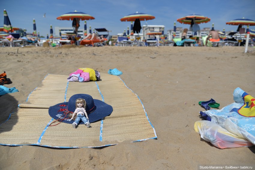 Горы море и немного кукол