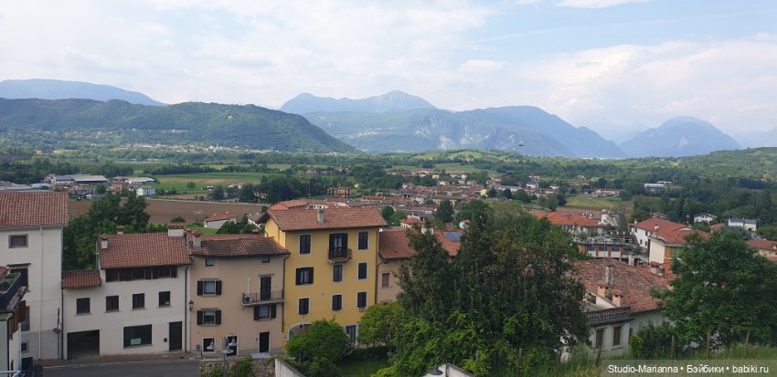 Горы море и немного кукол