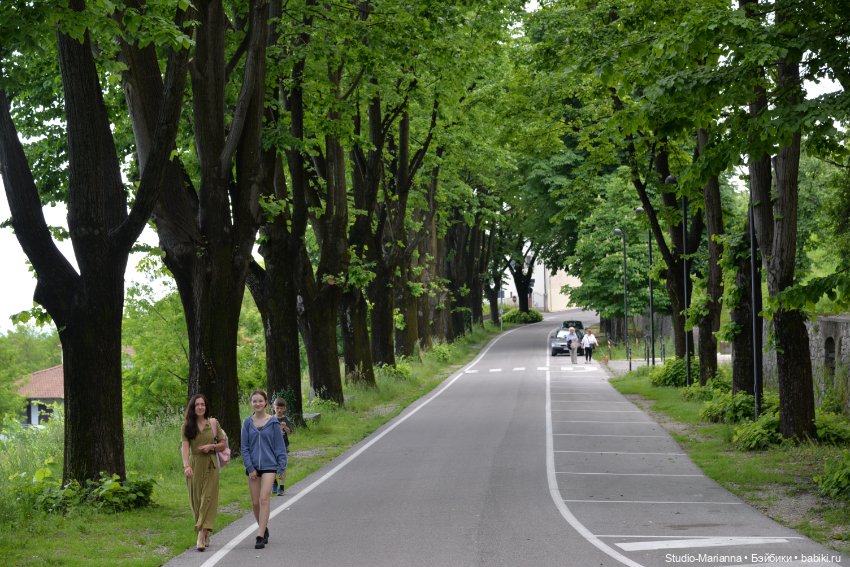 Горы море и немного кукол