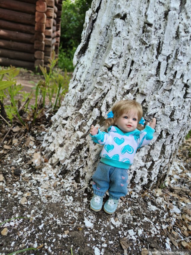 Майский солнечный день...Элинкины прогулки (мини Адора Друзья Сэнди mini Adora)