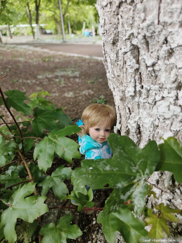 Майский солнечный день...Элинкины прогулки (мини Адора Друзья Сэнди mini Adora)