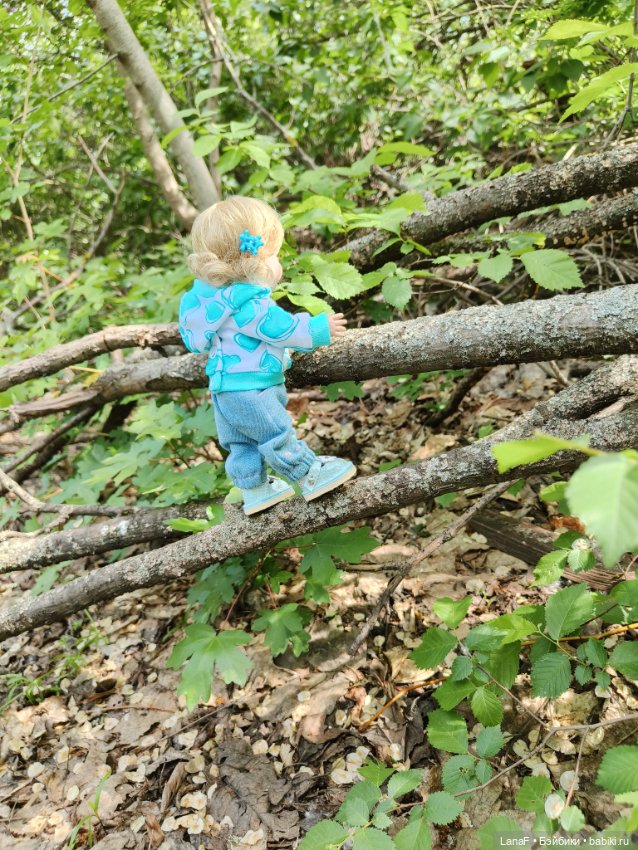 Майский солнечный день...Элинкины прогулки (мини Адора Друзья Сэнди mini Adora) (фото 10)