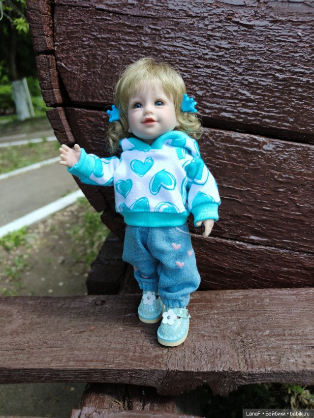 Майский солнечный день...Элинкины прогулки (мини Адора Друзья Сэнди mini Adora)