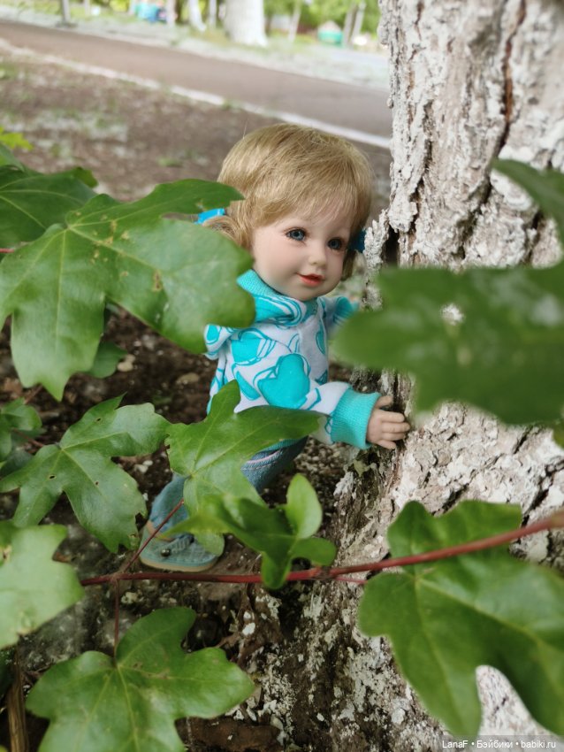 Майский солнечный день...Элинкины прогулки (мини Адора Друзья Сэнди mini Adora)