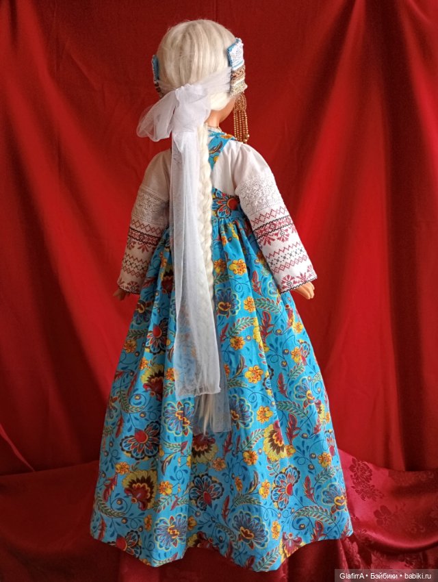 «Во всех ты, душенька, нарядах хороша!..» Хороводница (фото 7)