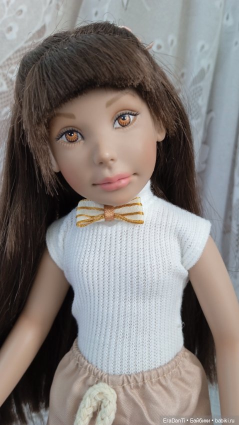 Моя LeeAnn: Лерочка одевается гулять