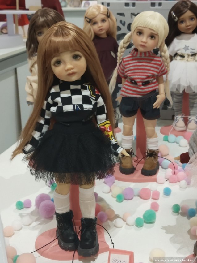 Бал Кукол в Санкт-Петербурге, Севкабель Порт