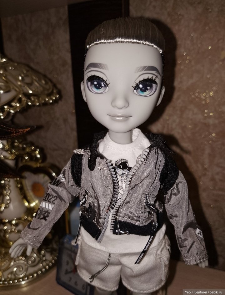 Два Эша Сильверстоун, МГА, Шедоу Хай