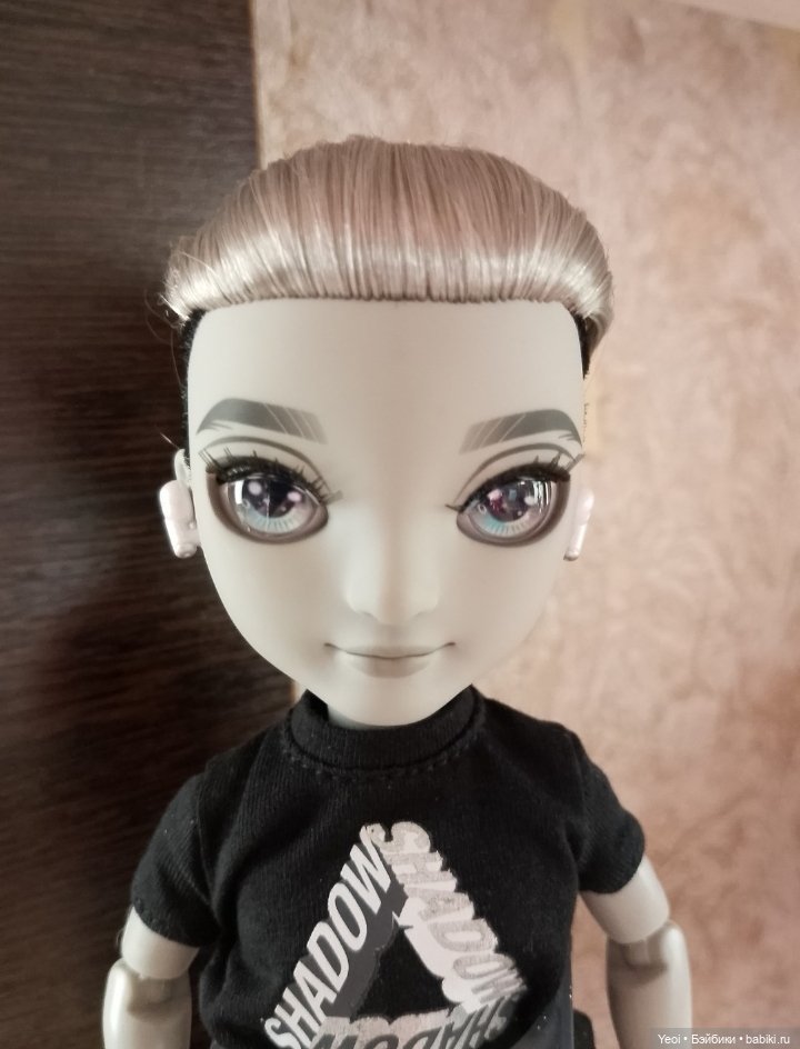 Два Эша Сильверстоун, МГА, Шедоу Хай