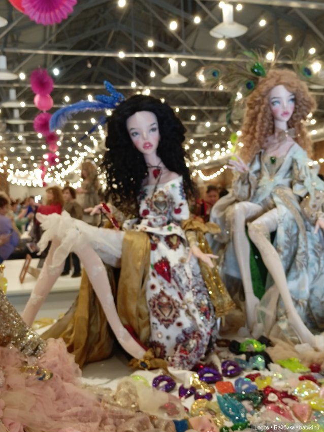 Все на бал — Тематические праздники и конкурсы кукол (Разное)